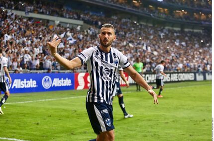 Nicolás Sánchez anotó el único gol del partido para el triunfo de Rayados sobre Xolos en la...