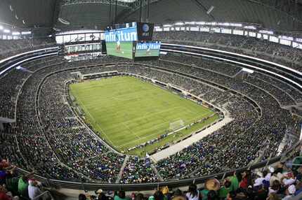 El AT&T Stadium promedia 79,632 espectadores en ocho partidos que ha escenificado el Tri.