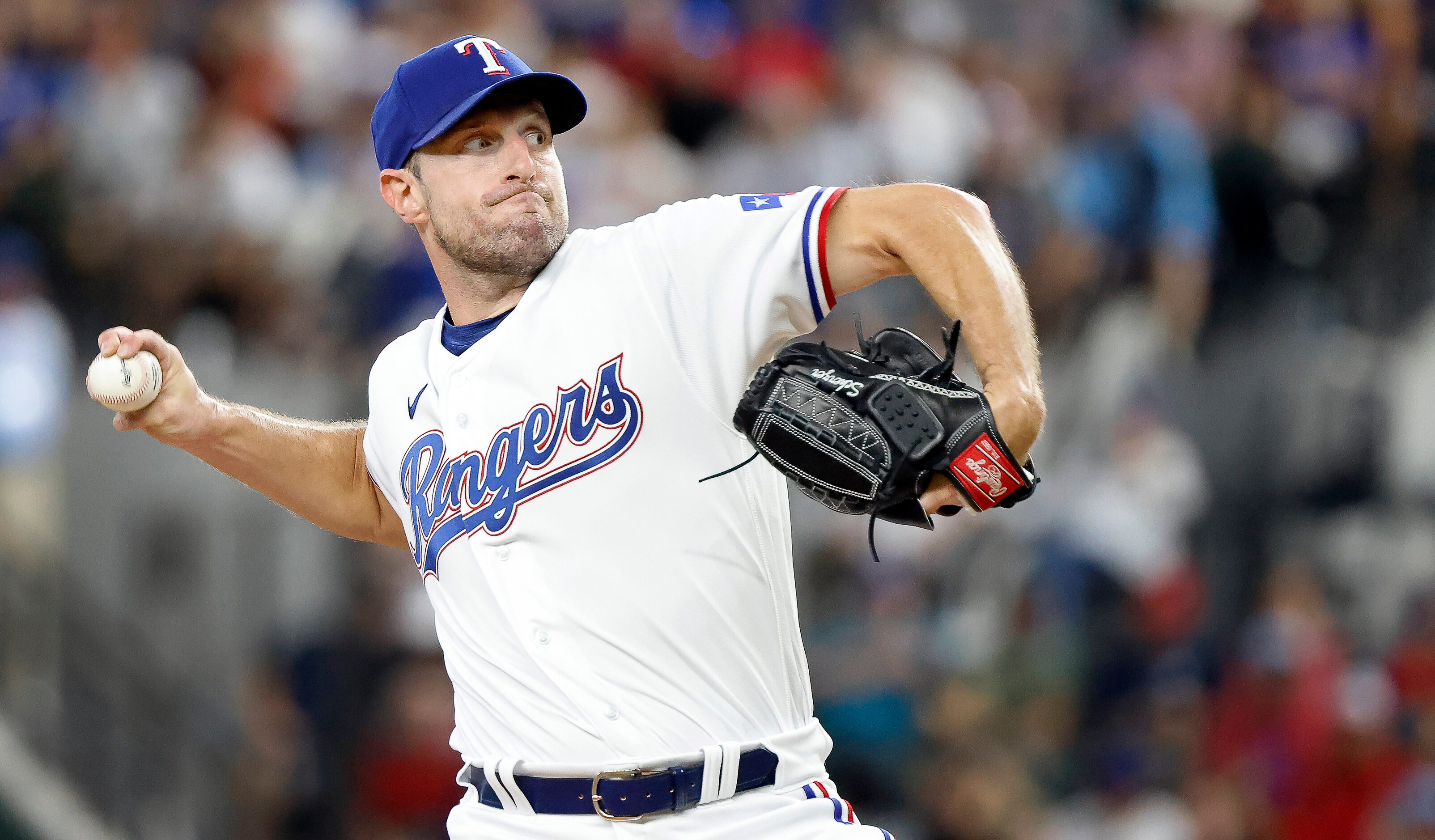 Texas Rangers starting pitcher Max Scherzer (31) throws against the Chicago White Sox during...