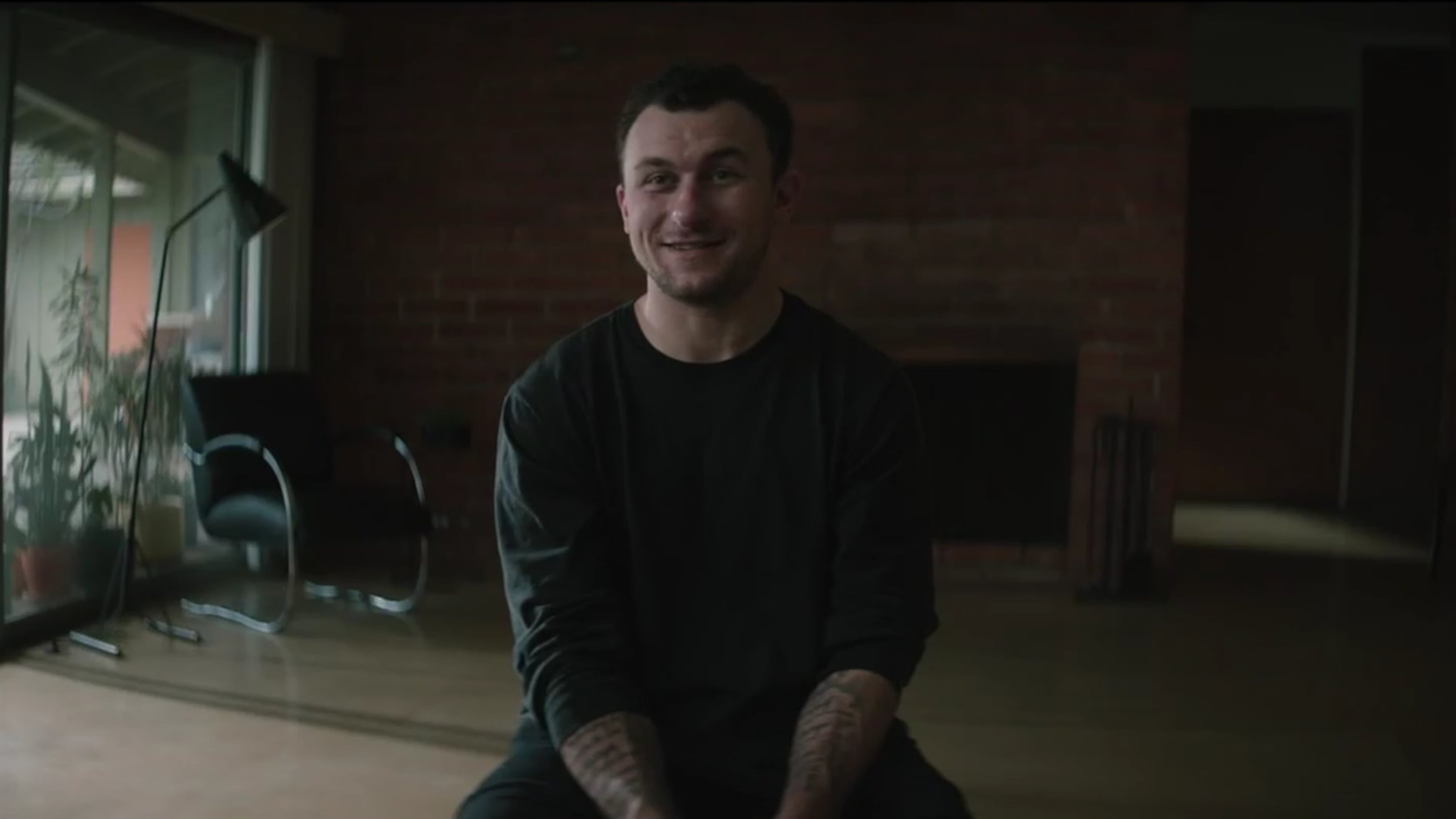 Buccaneers WR Mike Evans: 'Very noble' of Johnny Manziel to reveal mental  health struggles in documentary