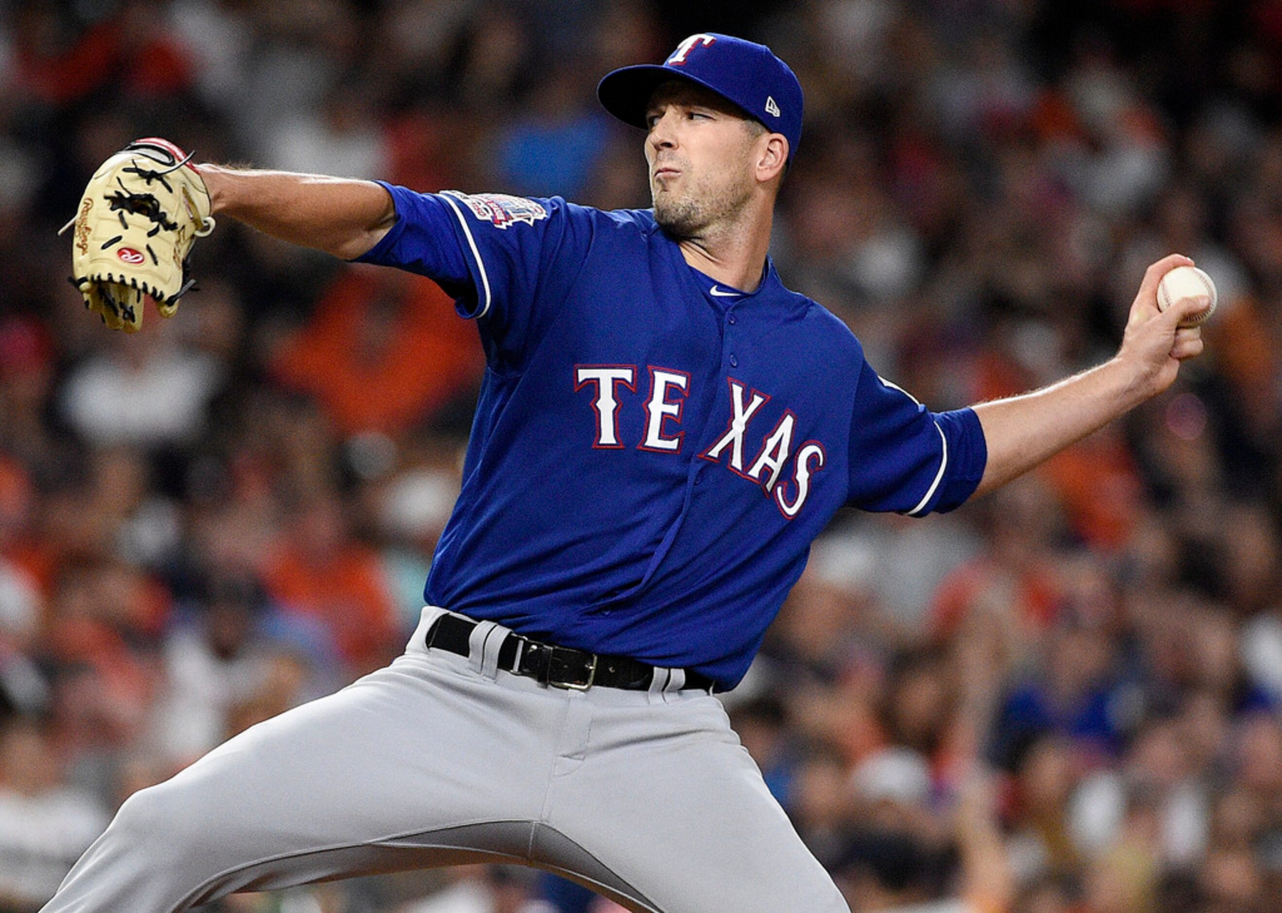 Texas Rangers starting pitcher Drew Smyly delivers during the second inning of the team's...