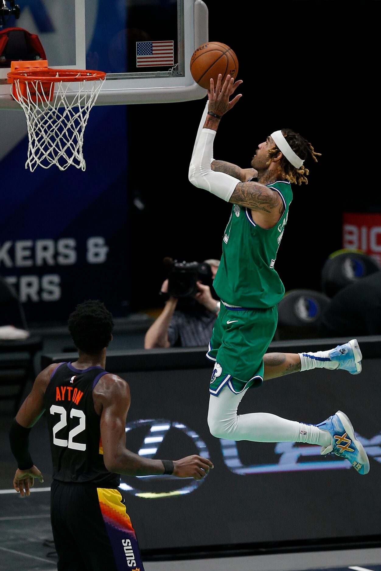 Dallas Mavericks forward Willie Cauley-Stein (33) attempts a layup as Phoenix Suns forward...