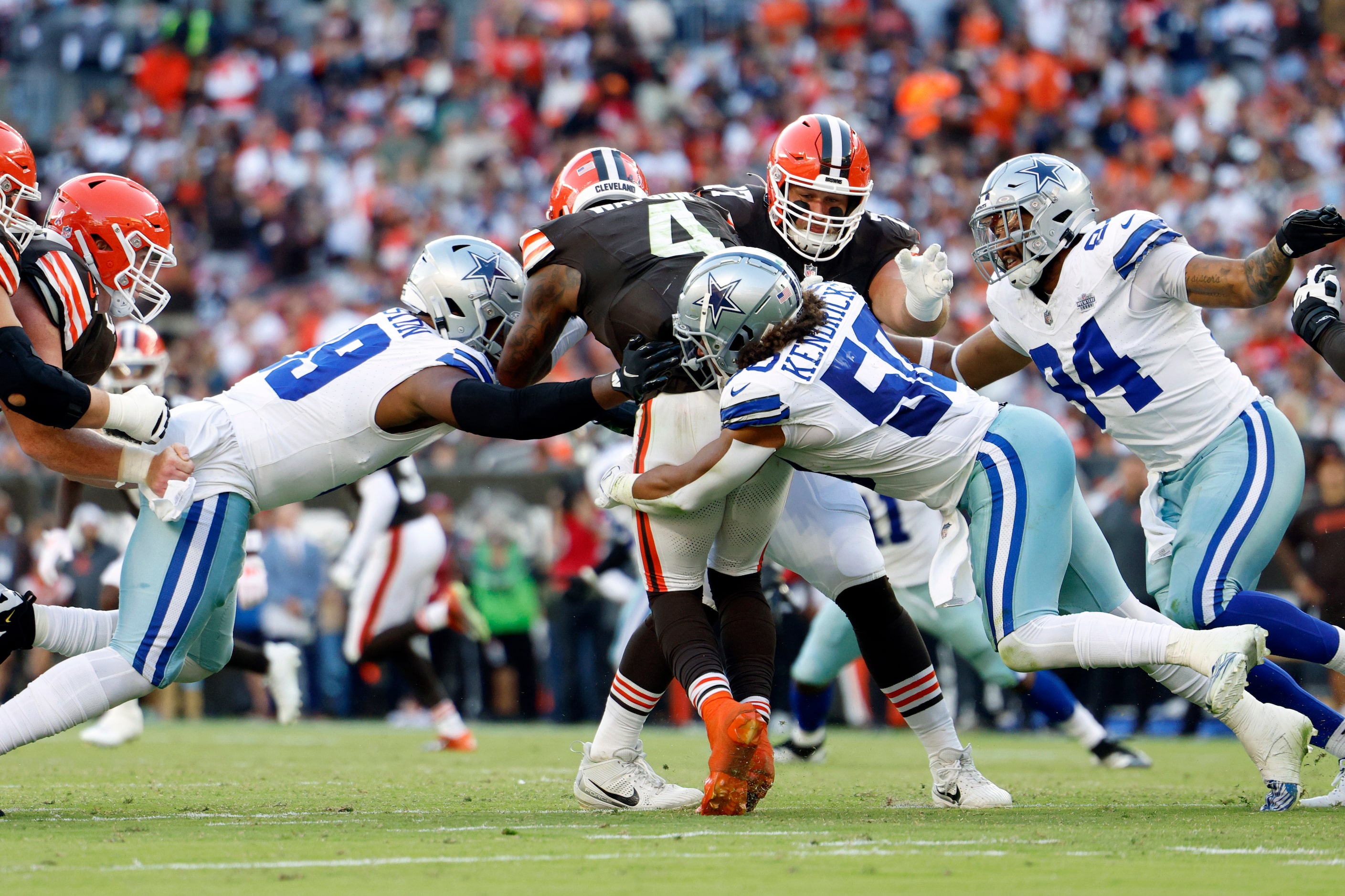 Dallas Cowboys linebacker Eric Kendricks (50) sacks Cleveland Browns quarterback Deshaun...