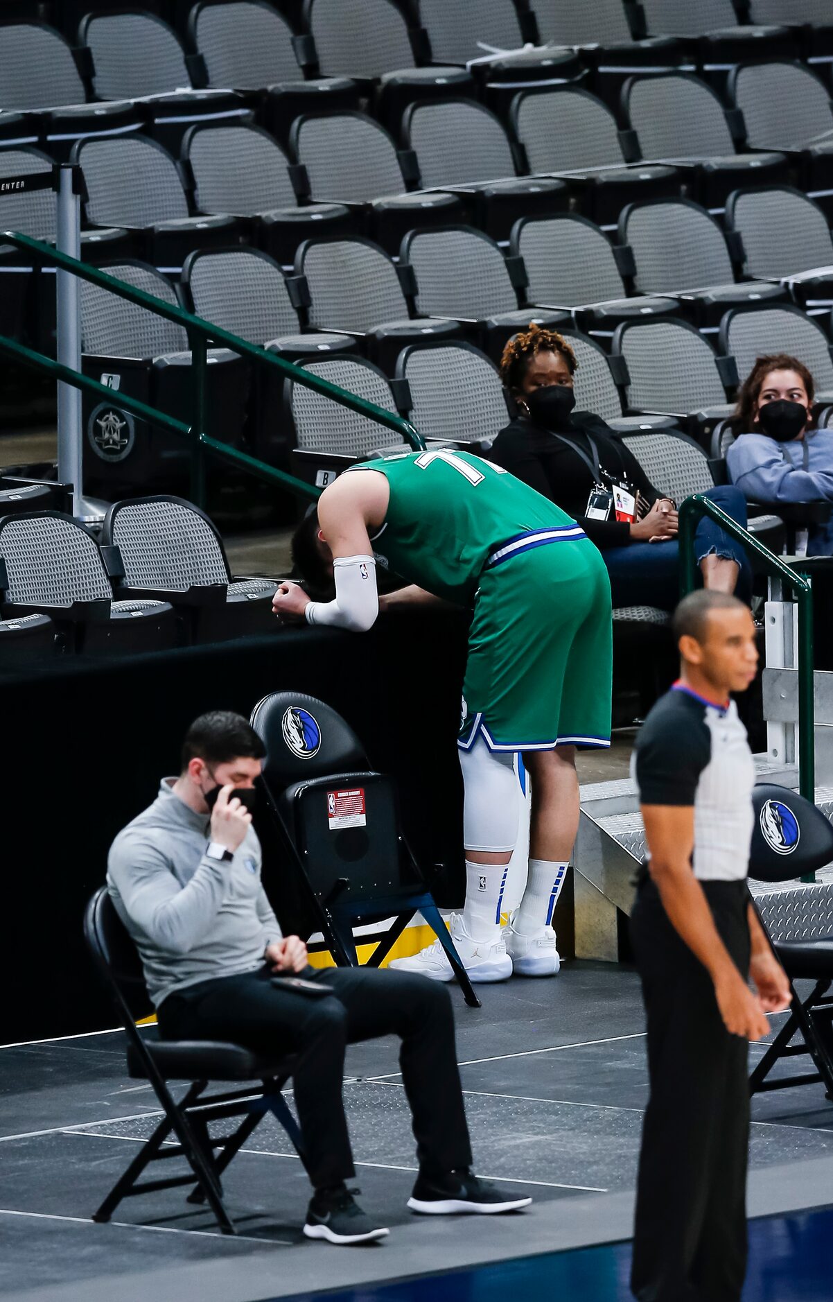 Dallas Mavericks guard Luka Doncic (77) reacts to missing a three-point shot at the end of...