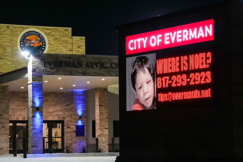 A sign seeks information about Noel Rodriguez-Alvarez at the Everman Civic Center on Monday,...