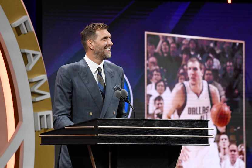 Dirk Nowitzki speaks during his enshrinement at the Basketball Hall of Fame, Saturday, Aug....