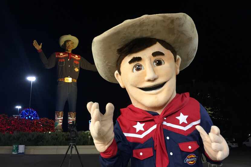 Little Big Tex: The gentlemanly, non-spittin' image of the Big Guy.