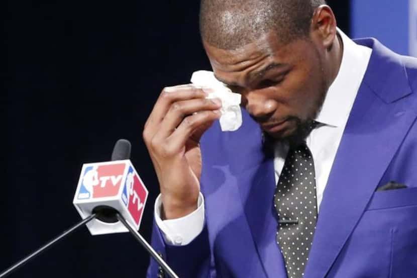 
Oklahoma Thunder forward Kevin Durant delivers a tearful “thank you” to his mother during...