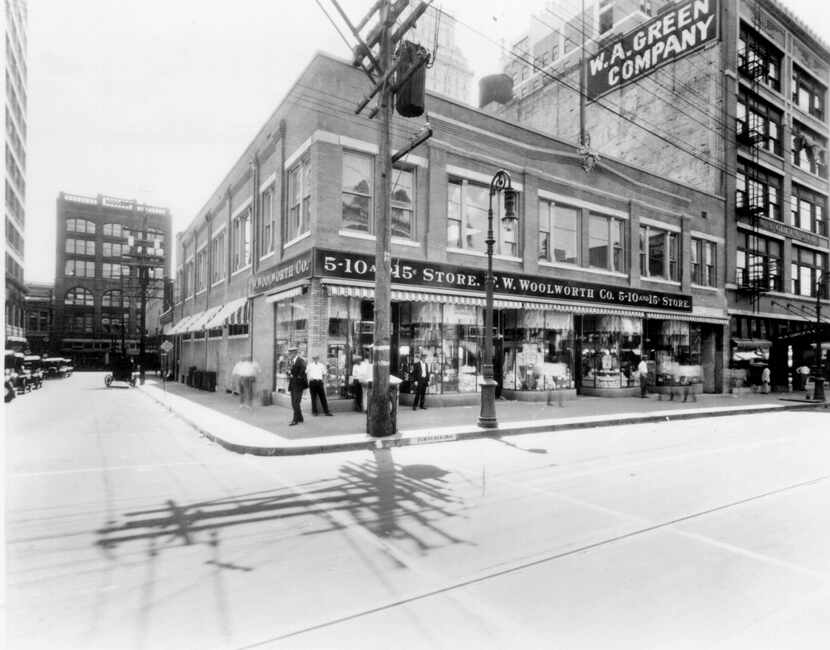 Developers are unveiling plans for retailing on Stone Place, on Main Street in downtown...