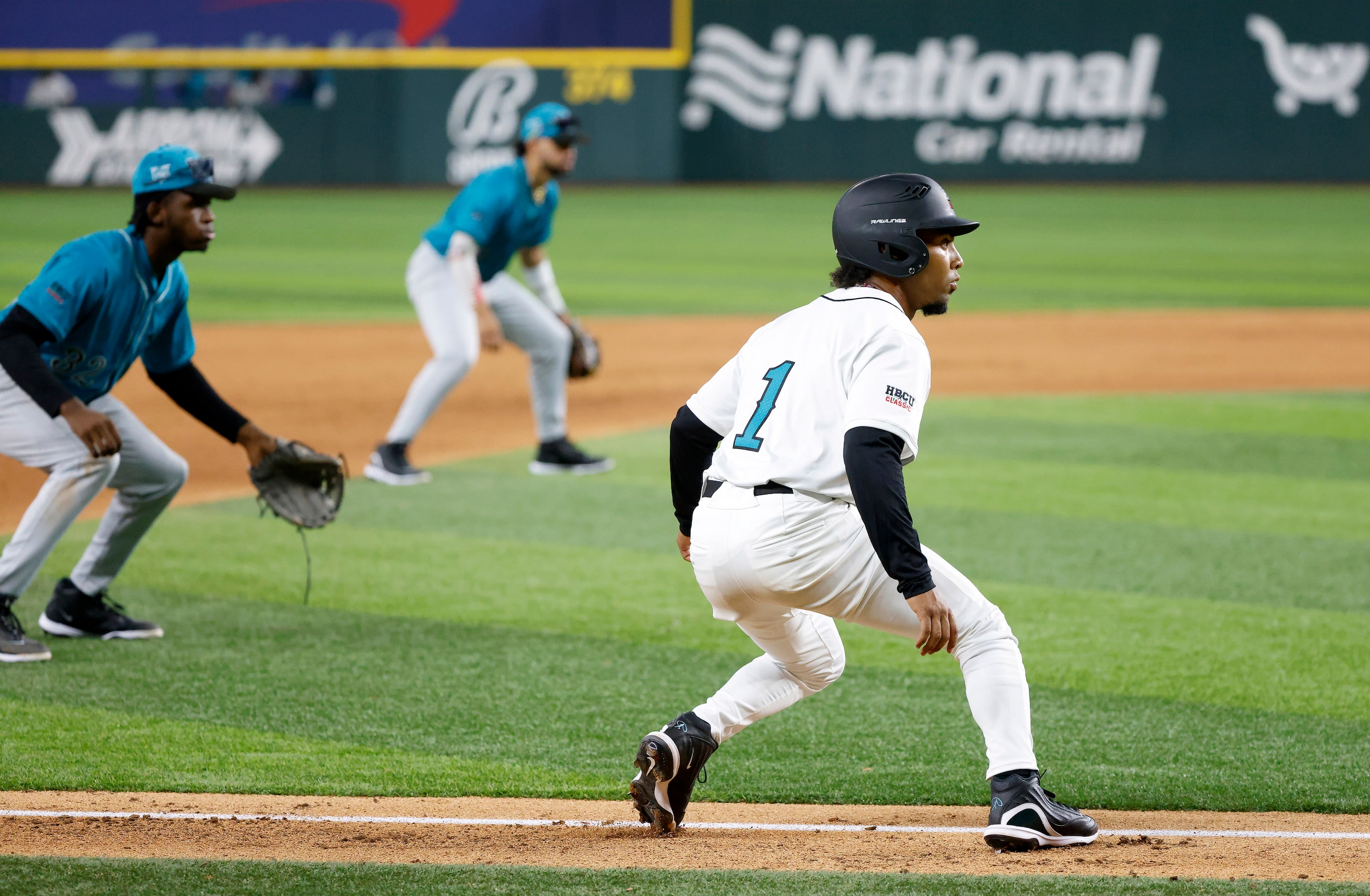 American League’s Tiger Borom (1) leans toward home during the fifth inning of the HBCU...