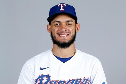 El pítcher relevista de los Rangers de Texas Jonathan Hernández.