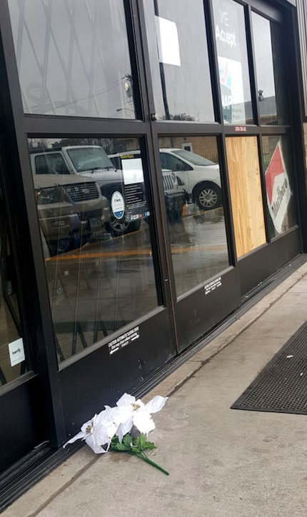 Workers toiled inside Dollar General, 4807 Sunnyvale St., on Wednesday, Nov. 8, 2017 in...