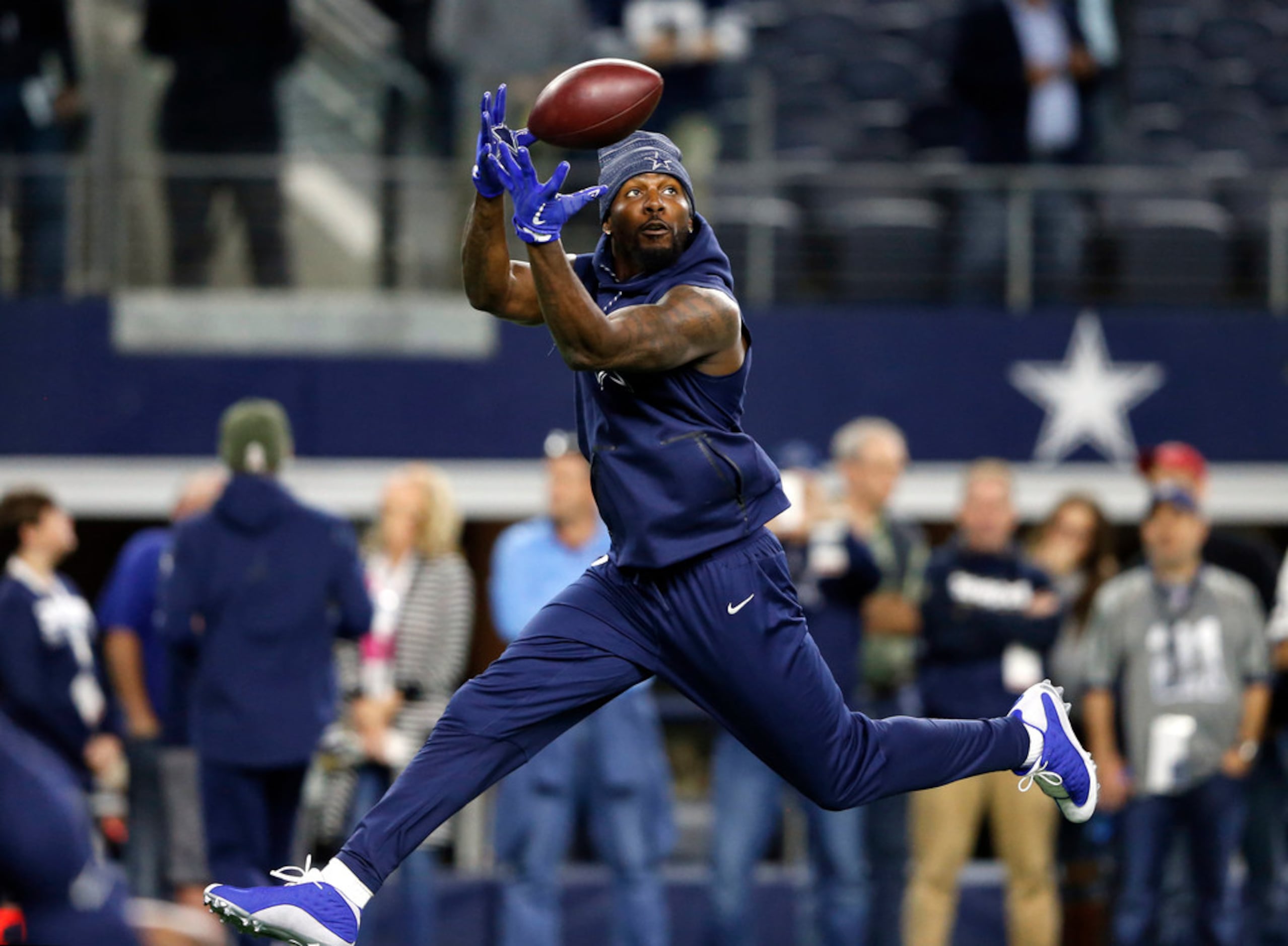 Dez Bryant adds to legend status by recruiting star WR to Cowboys