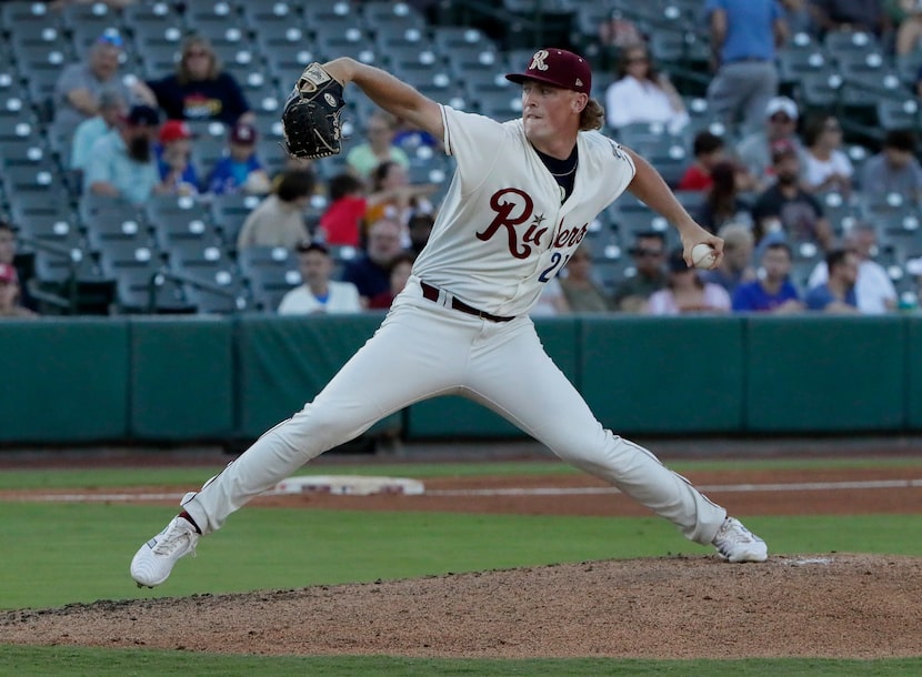 Frisco Roughriders pitcher Kohl Drake (21) delivers a pitch in the third inning as the...