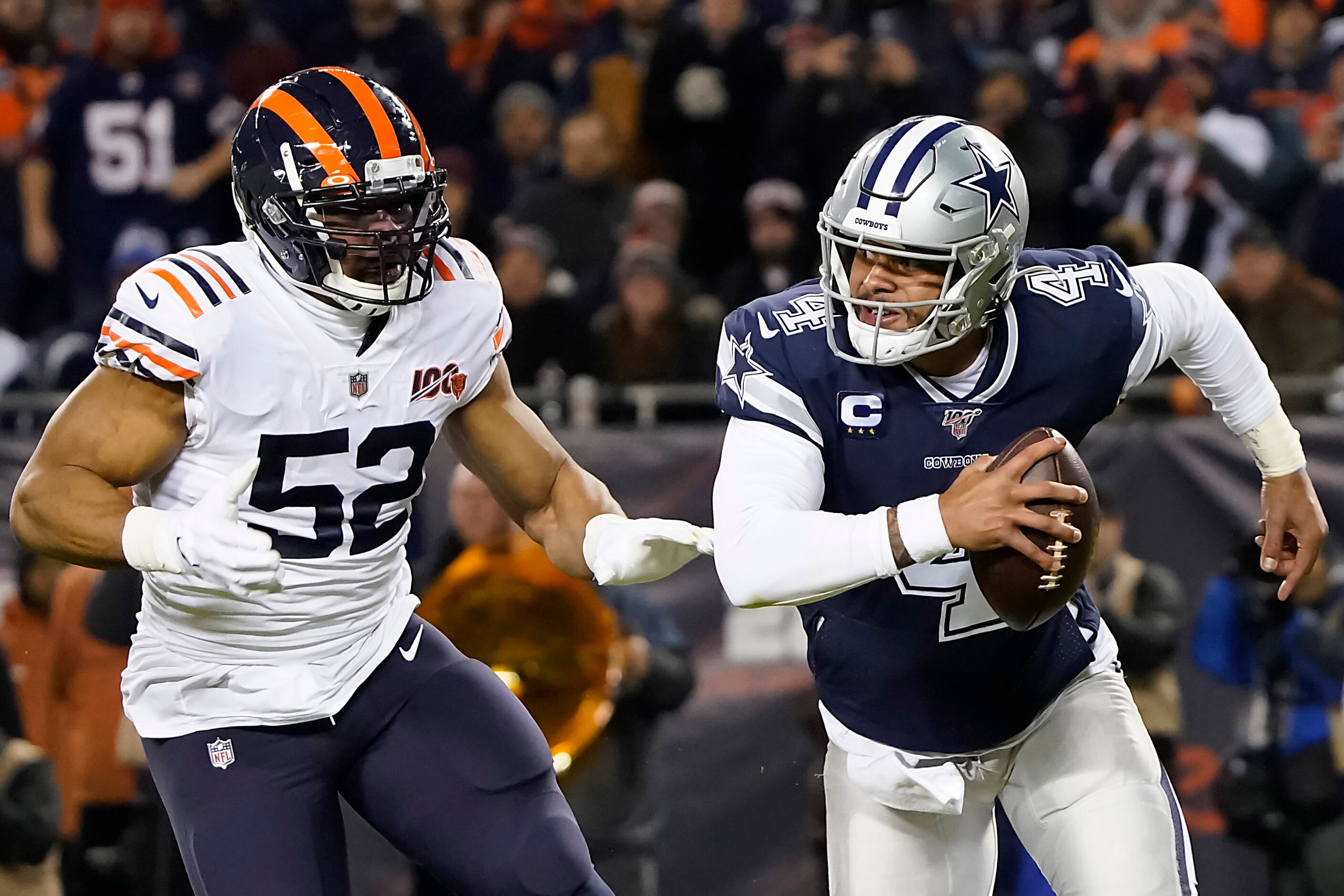 Will Dak Prescott wear gloves in the Cowboys' game against the Bears?