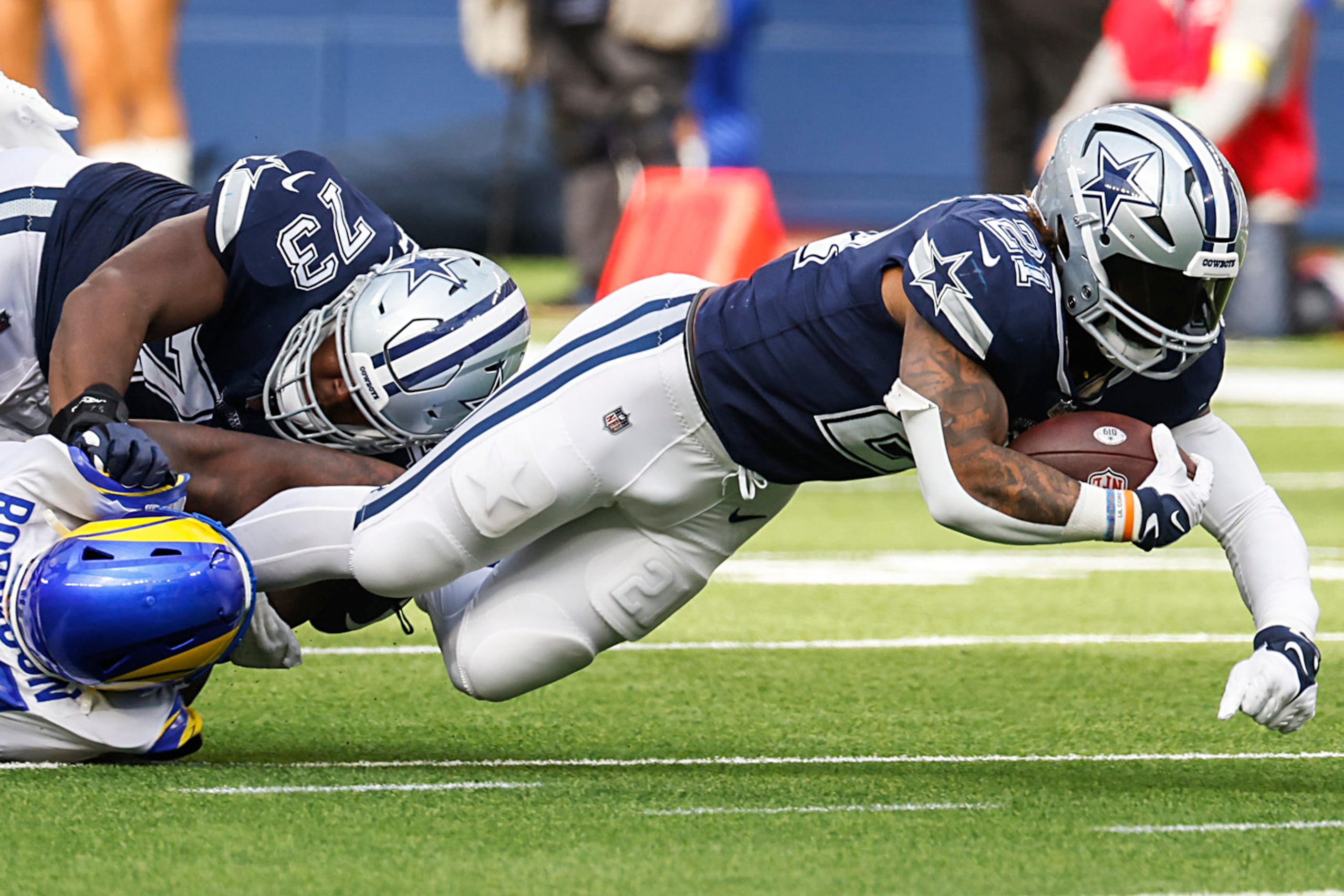 Dallas Cowboys 22-10 Los Angeles Rams, Dallas defense leads