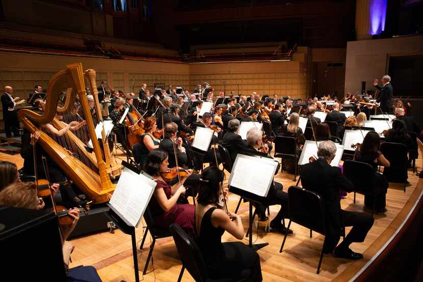 La Orquesta Sinfónica de Dallas celebrará el Día de los Muertos con un concierto en el que...