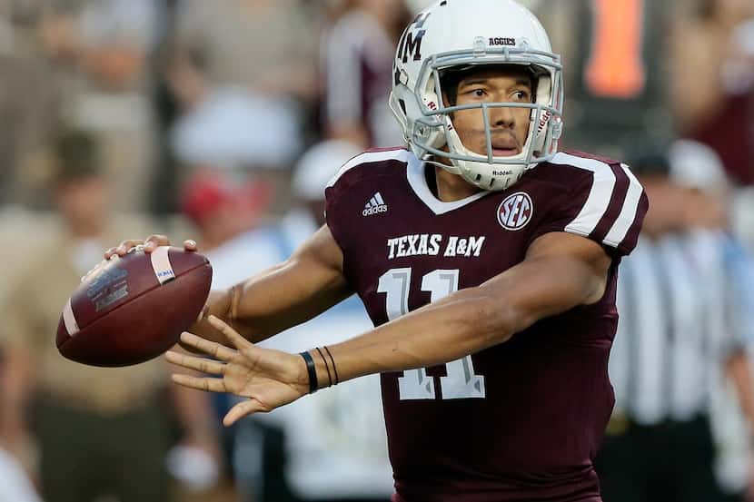 COLLEGE STATION, TX - OCTOBER 07:  Kellen Mond #11 of the Texas A&M Aggies looks for a...