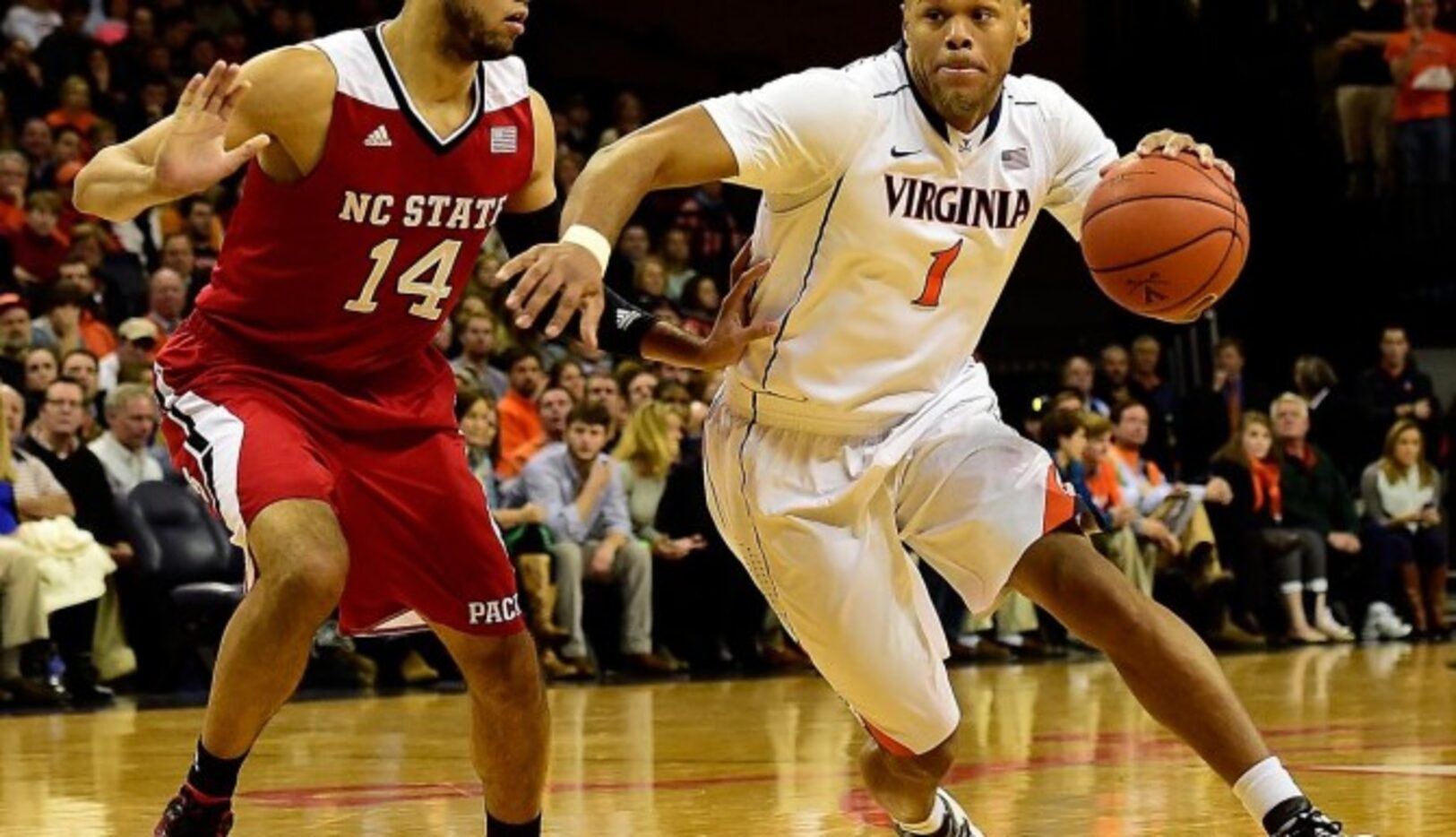 Justin Anderson (1) fue tomado por los Mavericks con la elección número 21 en el orden del...