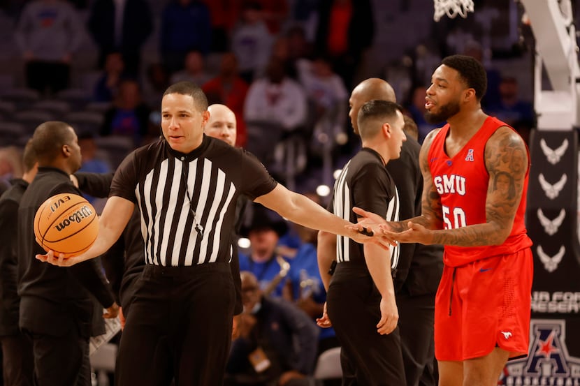 SMU forward Marcus Weathers (50) argues with a referee as they played Memphis during the...
