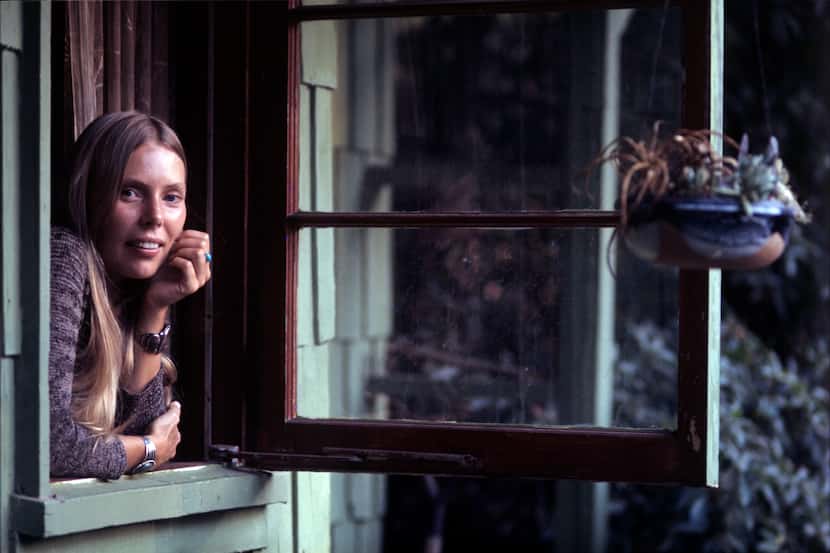 Joni Mitchell in Laurel Canyon. (Photo by Henry Diltz)