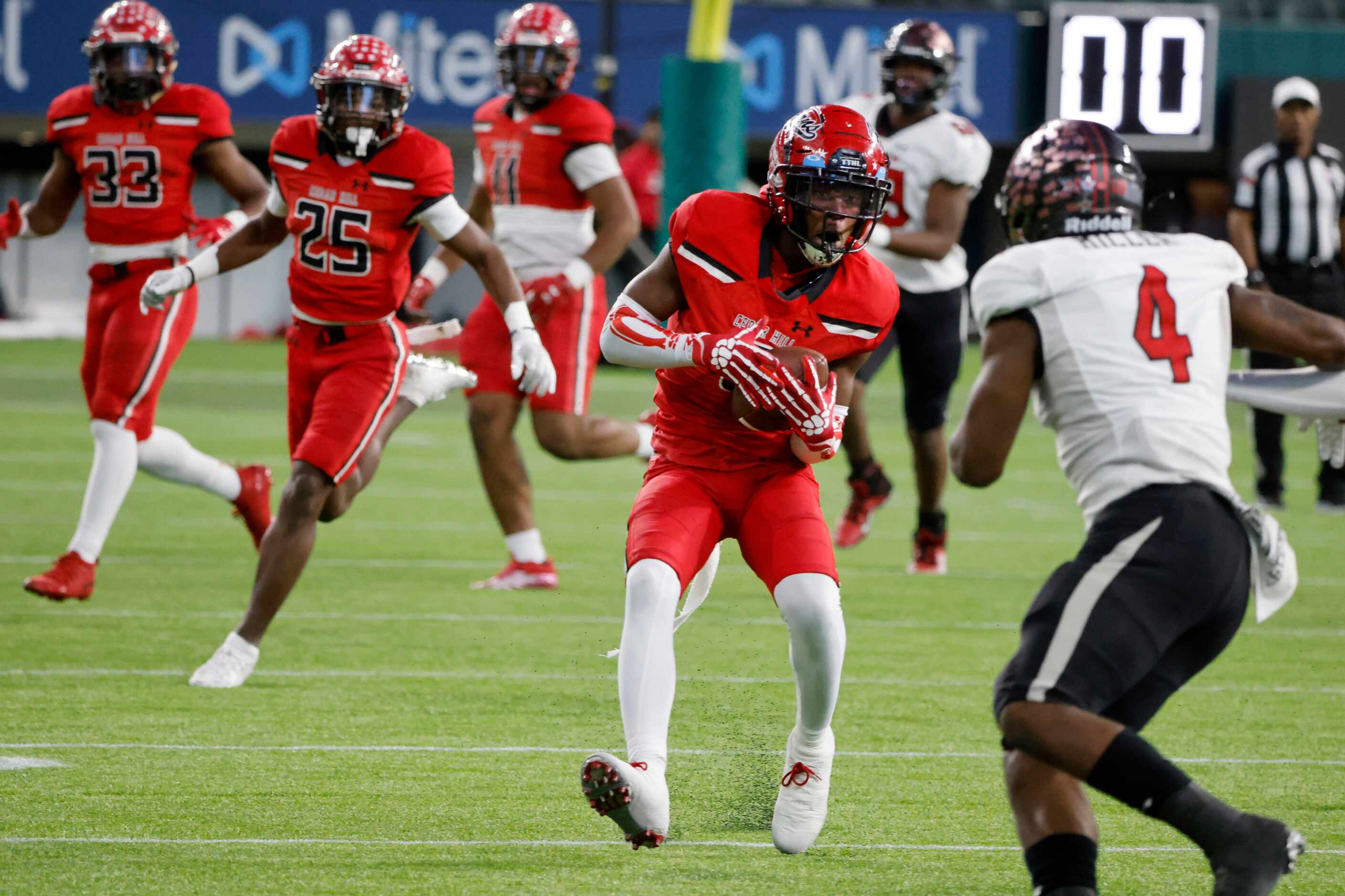 Cedar Hill’s Keandre Jackson (0) grabs an interception against Tyler Legacy during the first...