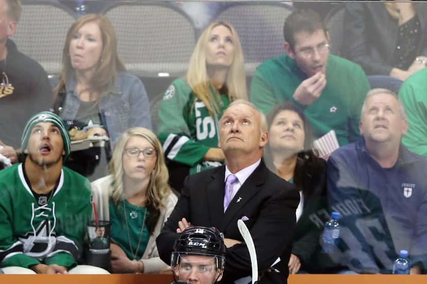 Dallas Stars head coach Lindy Ruff looks up at the replay after the Florida Panthers scored...