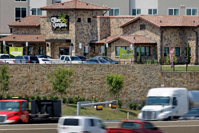 An Olive Garden restaurant has opened at the interesection of Westmoreland and Interstate 30...