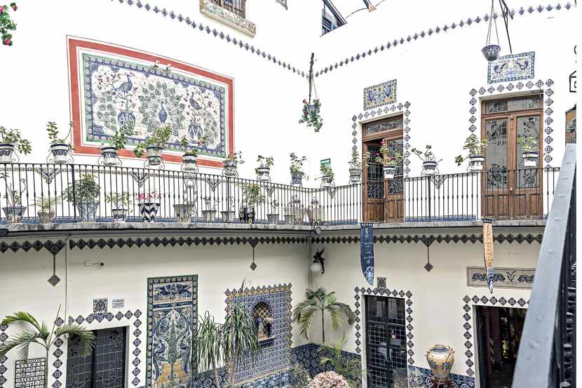 Desde 1824, Uriarte Talavera en Puebla es sede de un ajetreado taller de productos de...