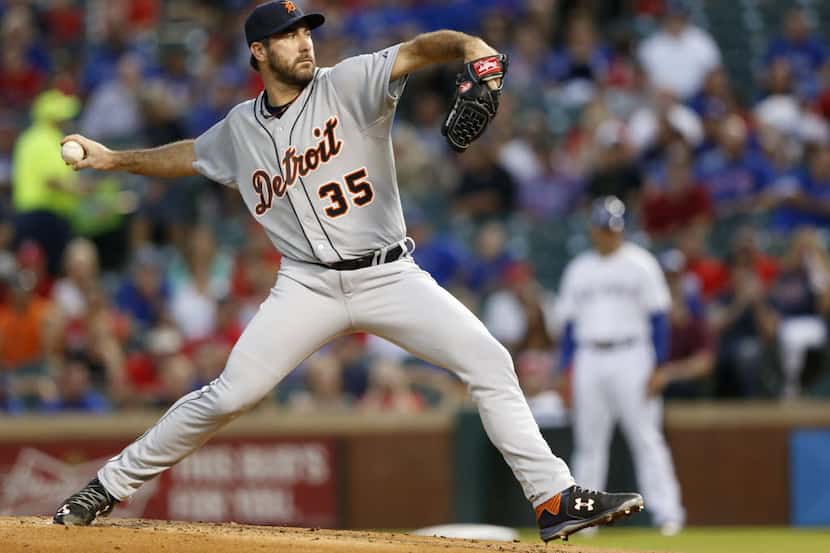 Detroit Tigers starting pitcher Justin Verlander (35) pitches in a game against the Texas...