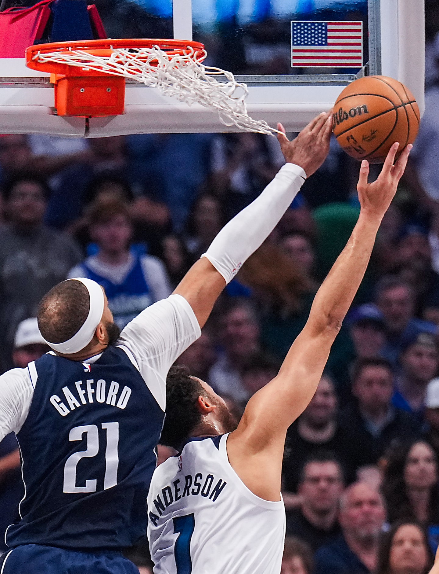 Dallas Mavericks center Daniel Gafford (21)] blocks a shot by Minnesota Timberwolves forward...