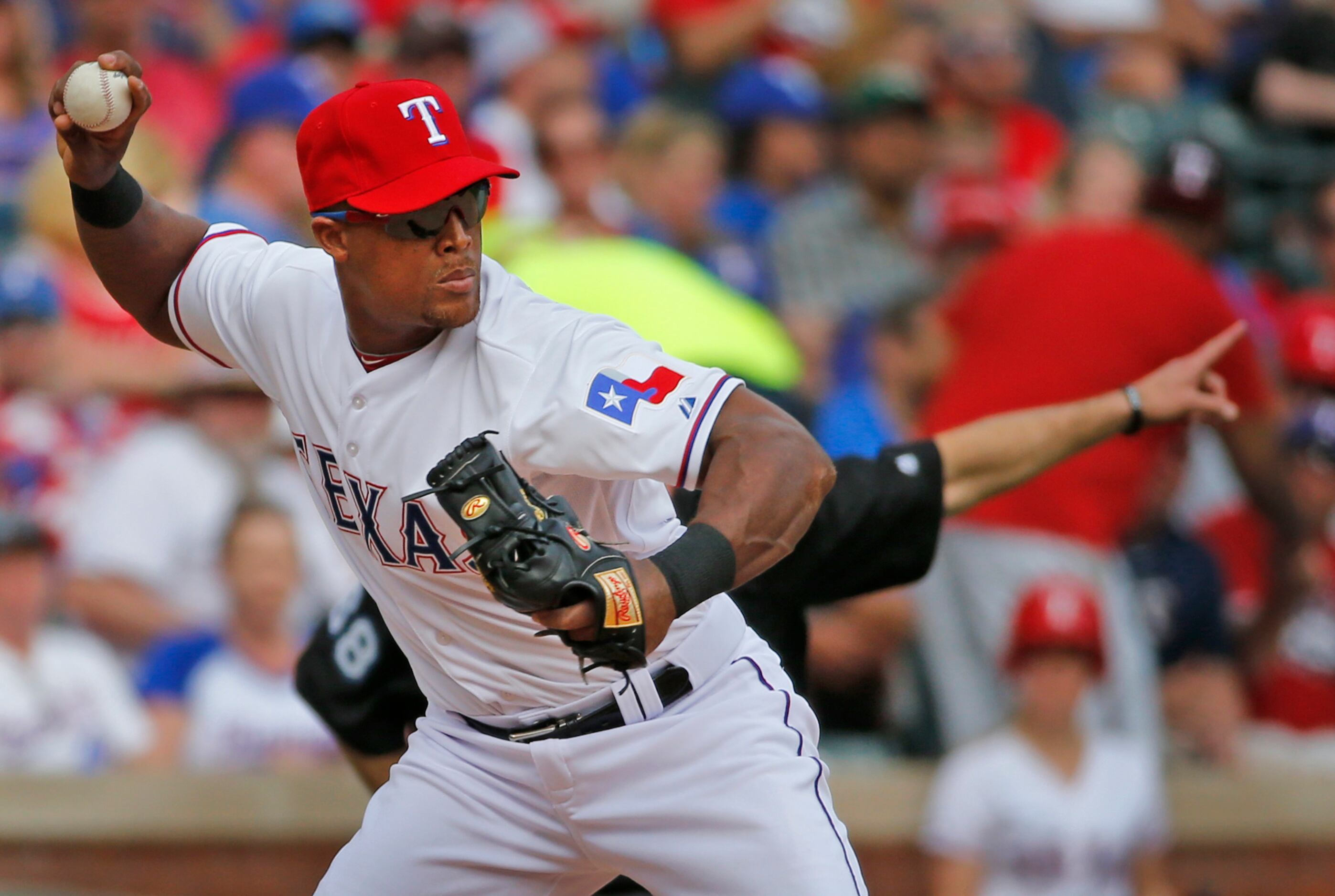 Texas Rangers 3B Adrian Beltre scratched with infected tooth - ESPN