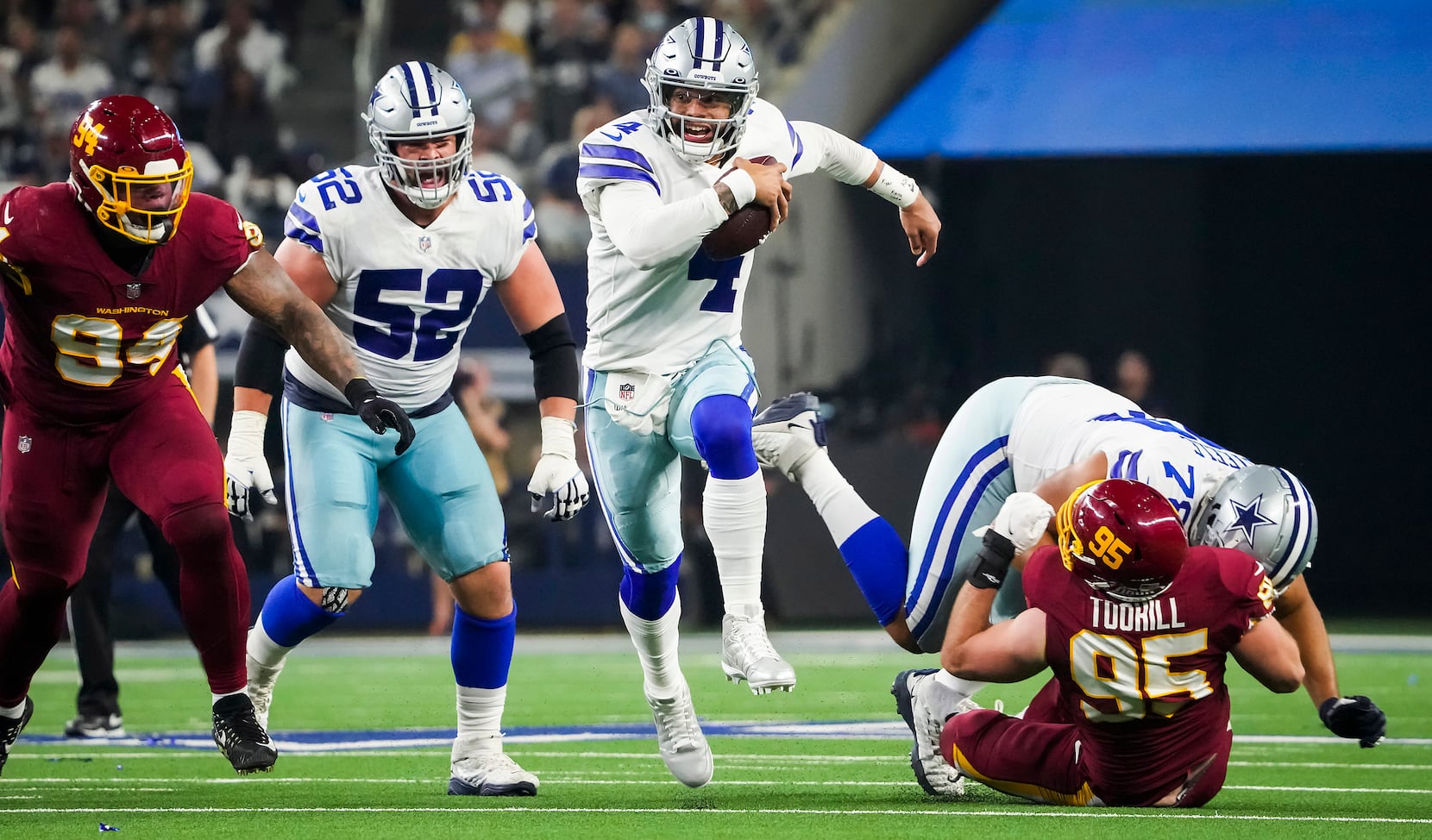 Cowboys Find Their Offense and Dominate the Redskins - The New