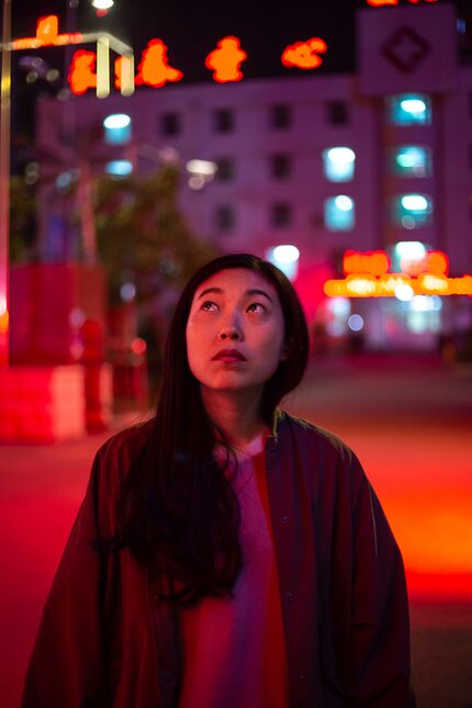 Awkwafina en una escena de "The Farewell."