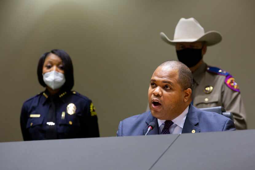 Dallas Mayor Eric Johnson will not be making an endorsement in the White House race between...