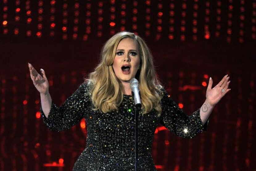 Adele no está nominada a ningún premio, pero canta esta noche en la entrega de los Grammy....