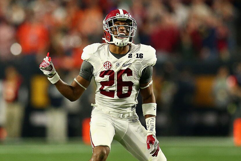 GLENDALE, AZ - JANUARY 11: Marlon Humphrey #26 of the Alabama Crimson Tide celebrates a play...