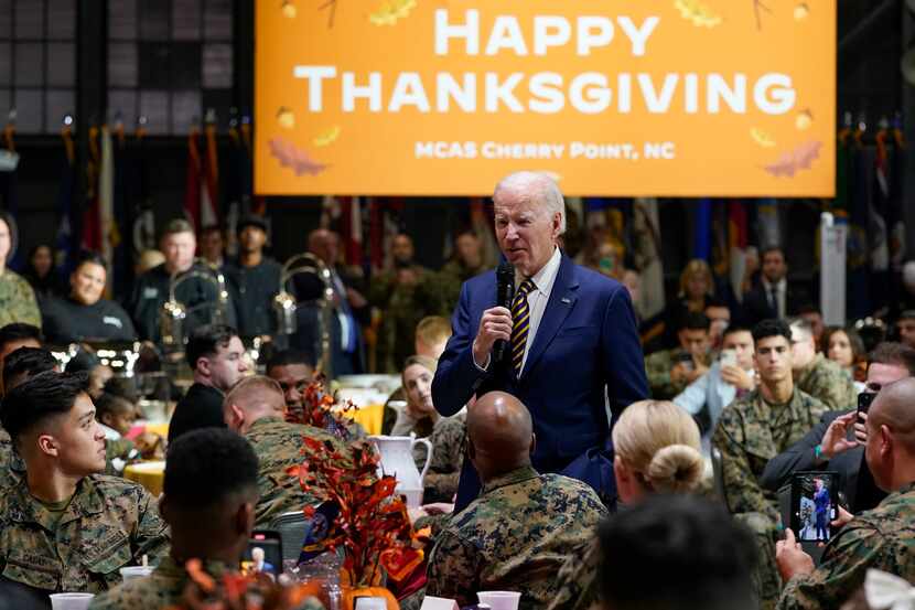 El presidente Joe Biden habla en la Air Station Cherry Point de los Marine Corps, en...