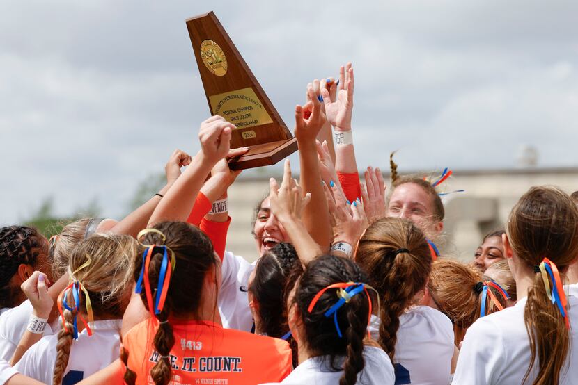 Frisco Wakeland girls soccer secures 5th state tournament with dominant defense