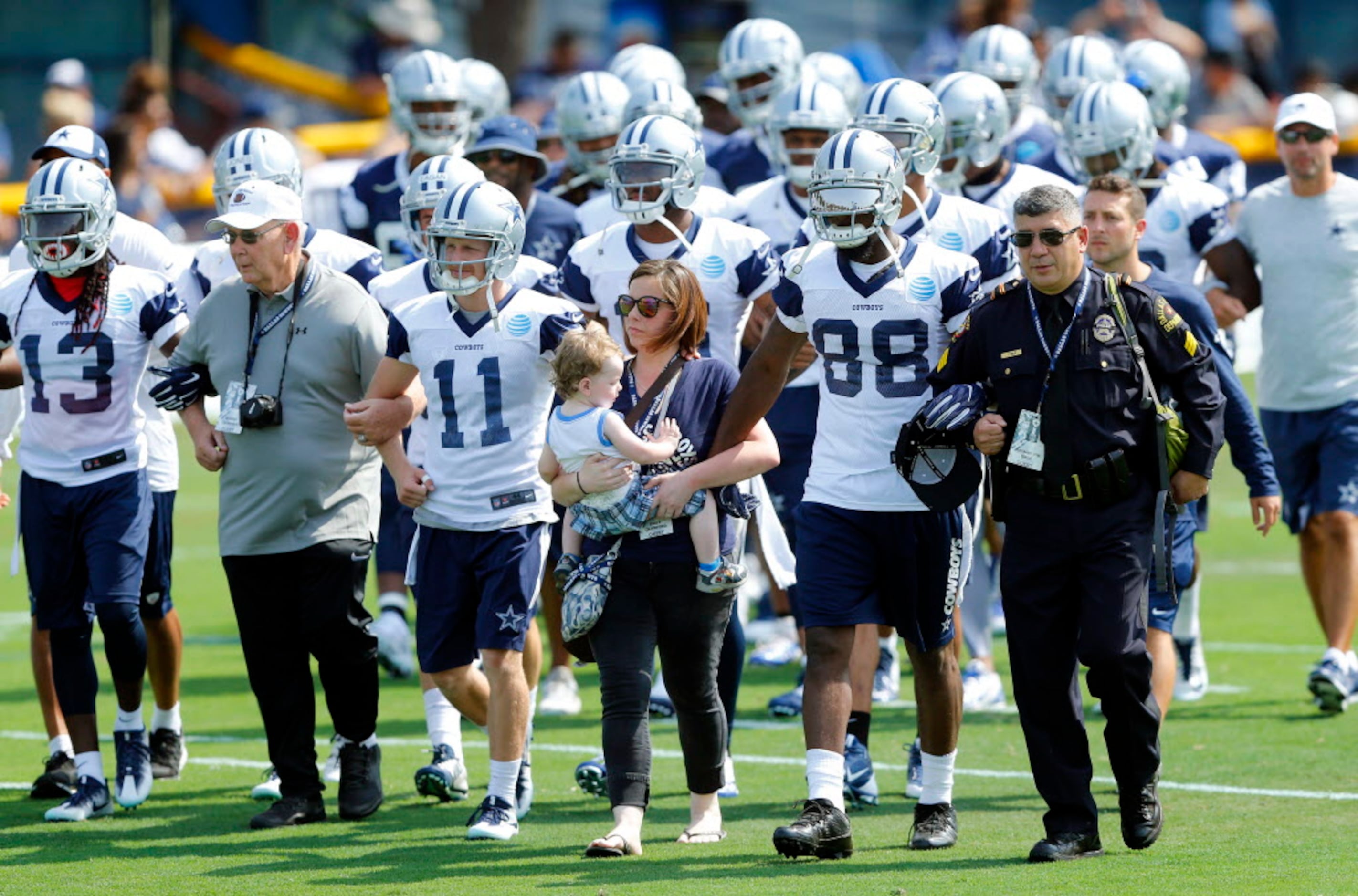 What Father's Day means this year for Jason Witten, Dez Bryant, Cowboys