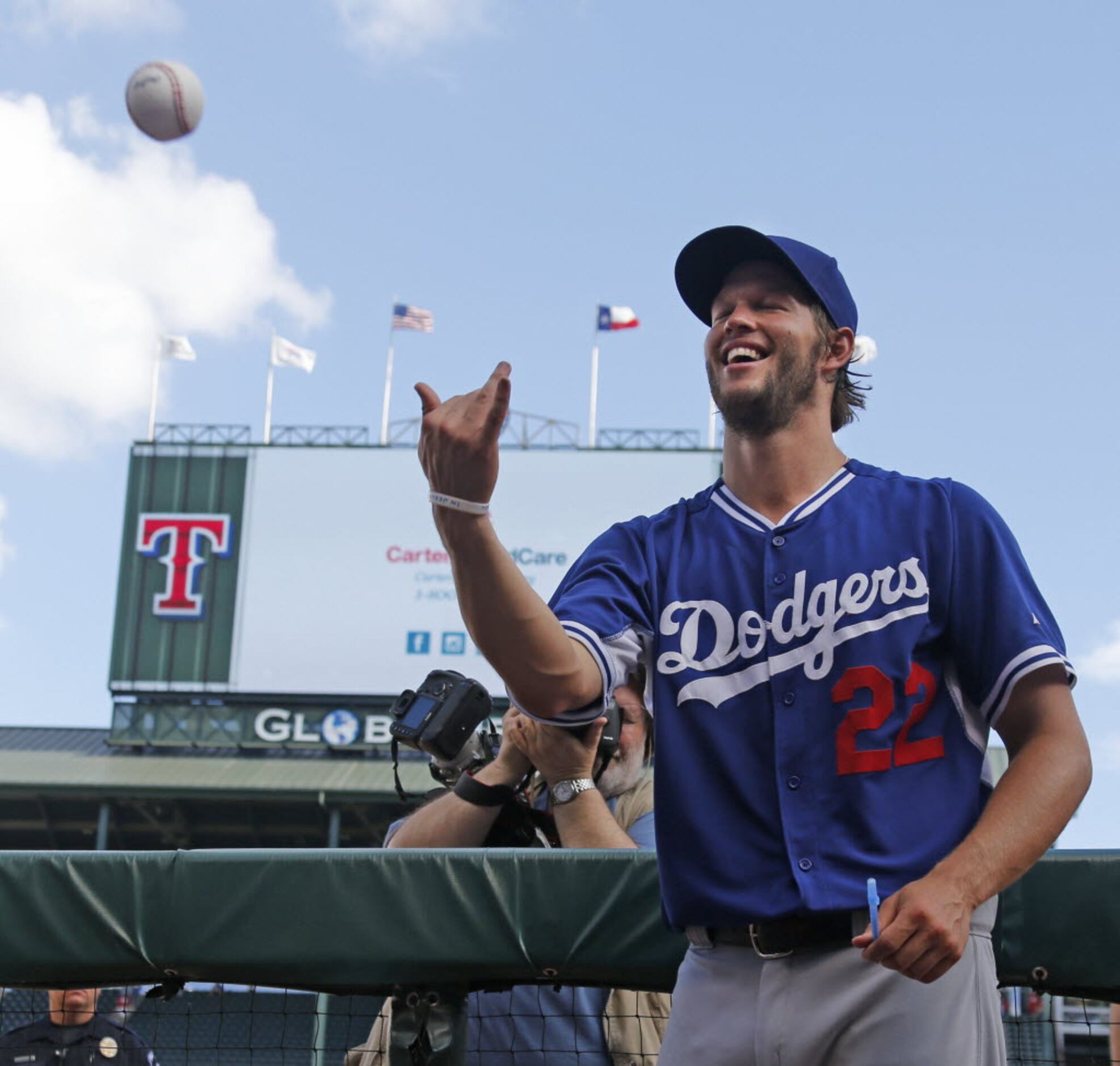 Texas Rangers Miss Out on Clayton Kershaw. Good.