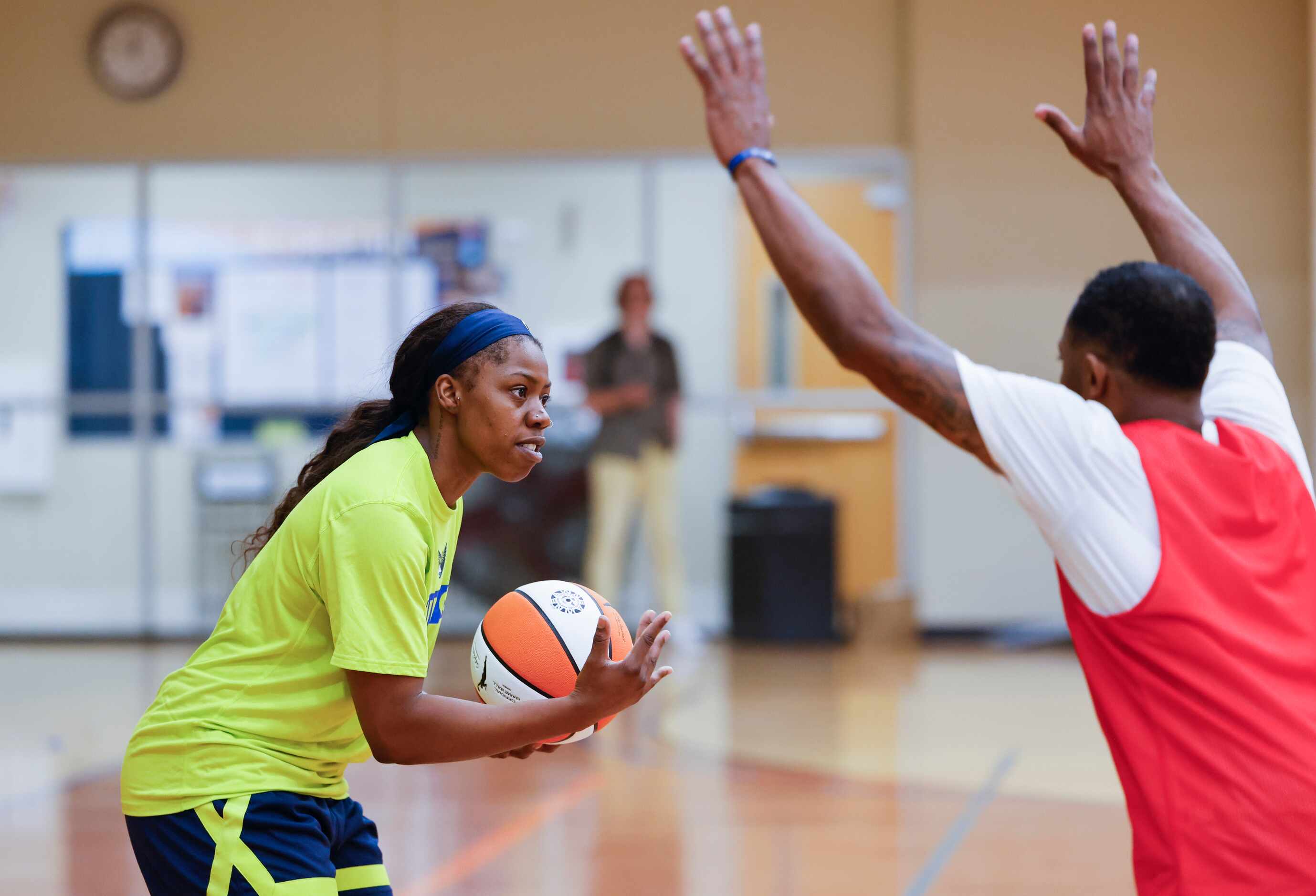 Dallas Wings guard Arike Ogunbowale calls for a player to pass during a training camp...