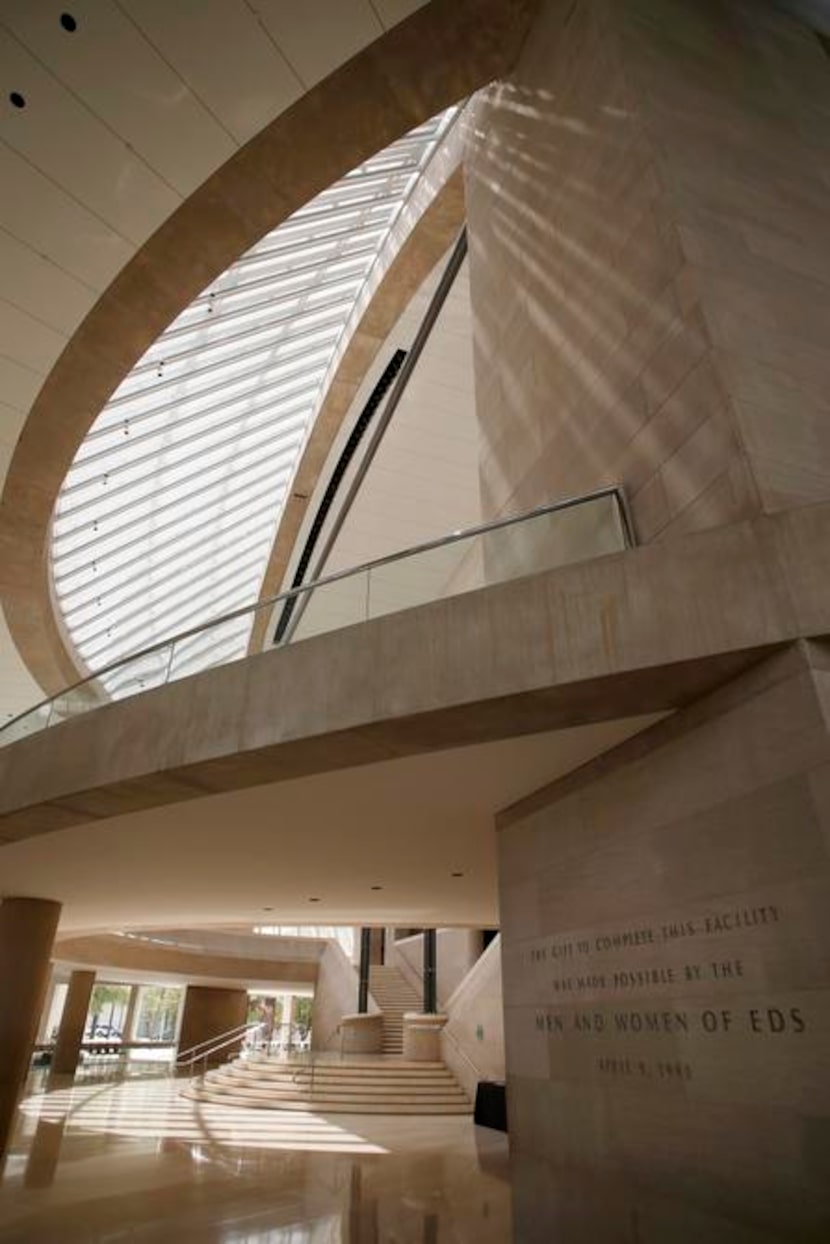 
Interior lobby view
