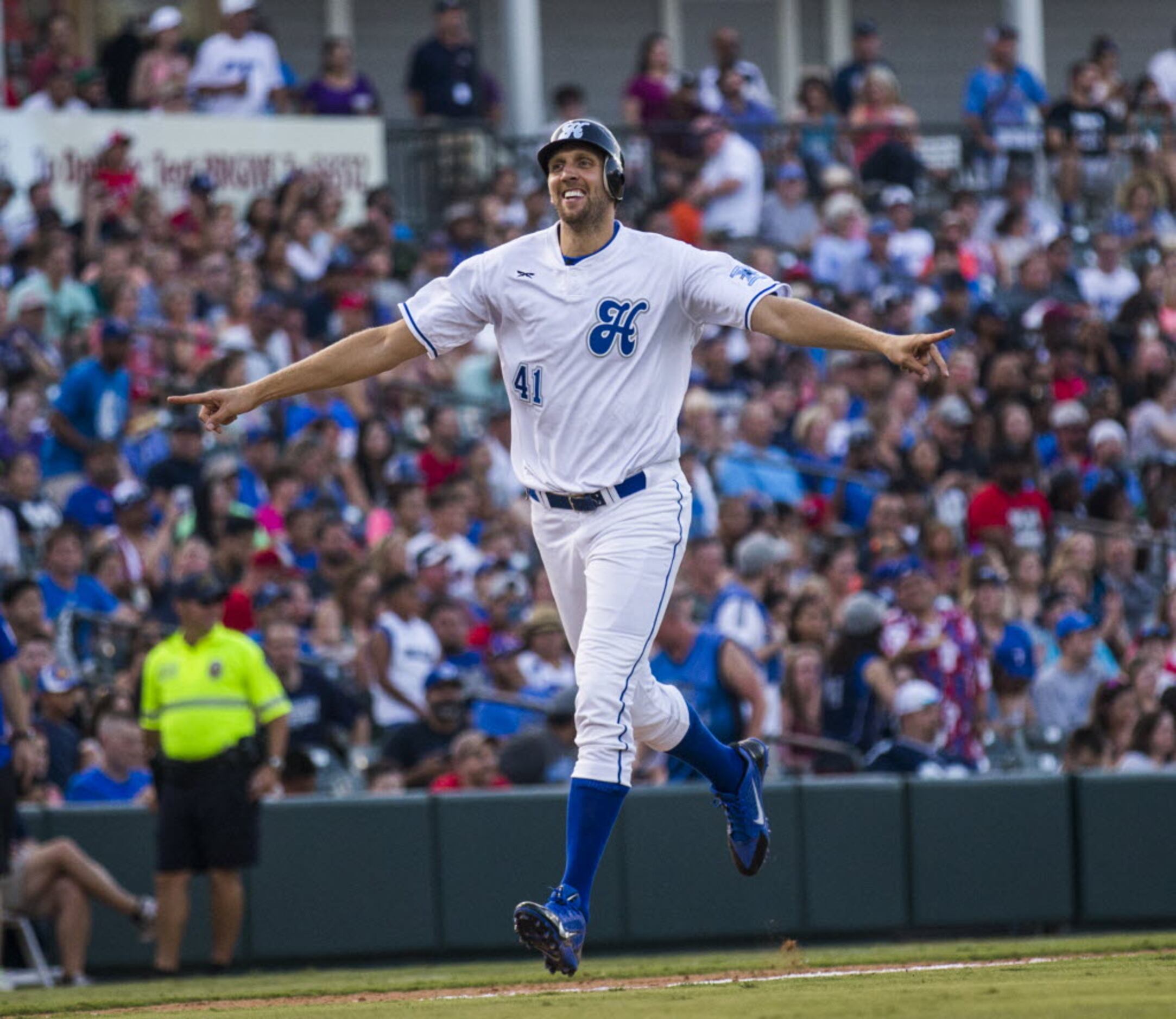 Dirk Nowitzki's 2019 Heroes Celebrity Baseball Game - DFWChild