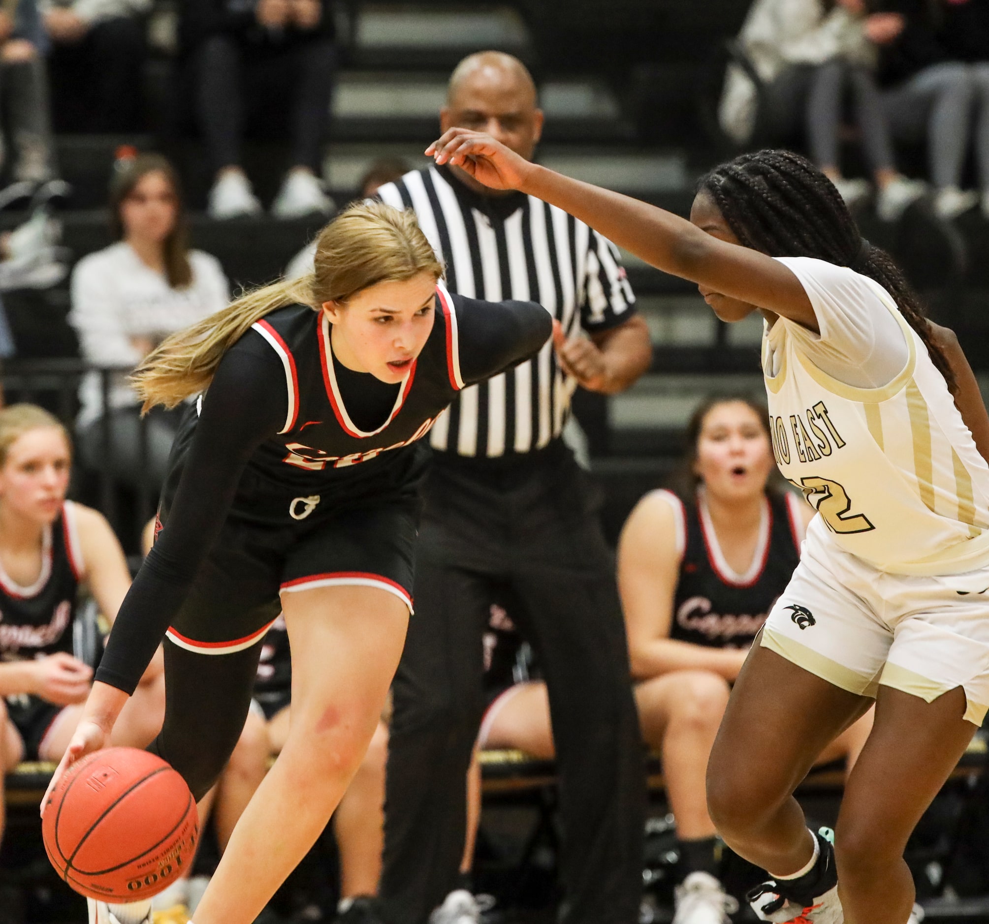 Coppell High School Julianna Lamendola (20) dribbles the ball in the fourth quarter of the...