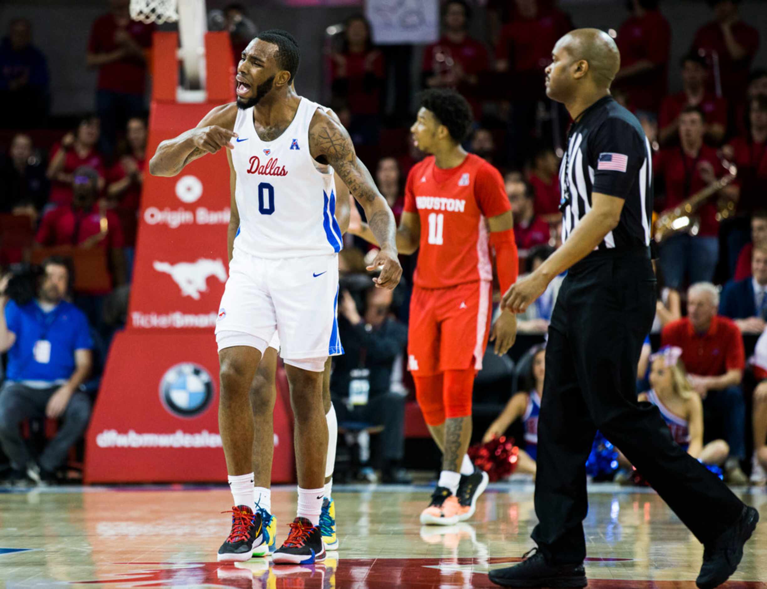 Southern Methodist Mustangs guard Tyson Jolly (0) reacts to a call during overtime of a...