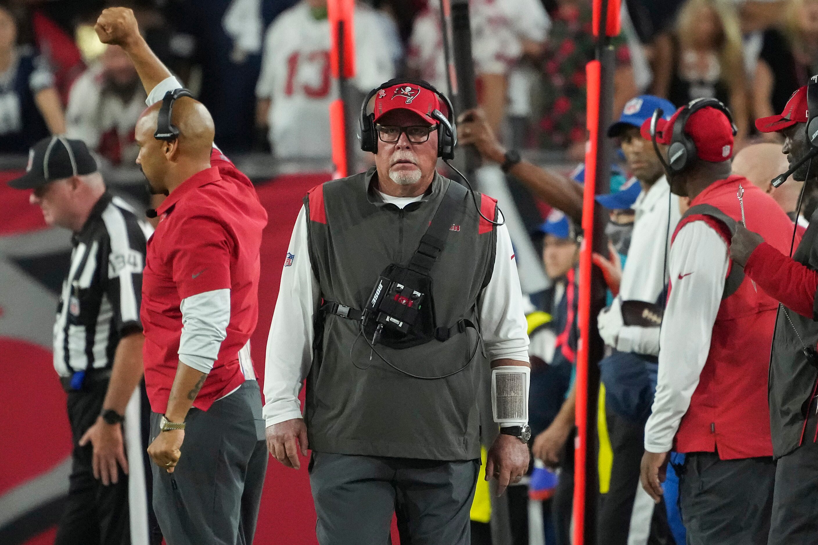 Tampa Bay Buccaneers head coach Bruce Arians paces the sidelines during the second half of...