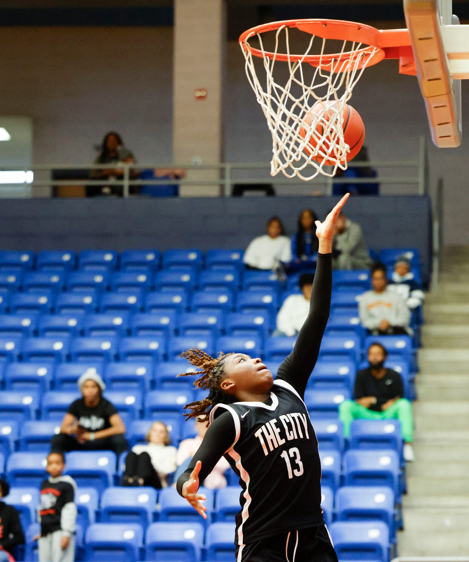 Duncanville high’s Samari Holeman scores a point against Conway during the second half of...