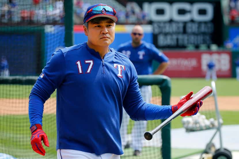 Texas Rangers right fielder Shin-Soo Choo (17) finishes batting practice before Opening Day...