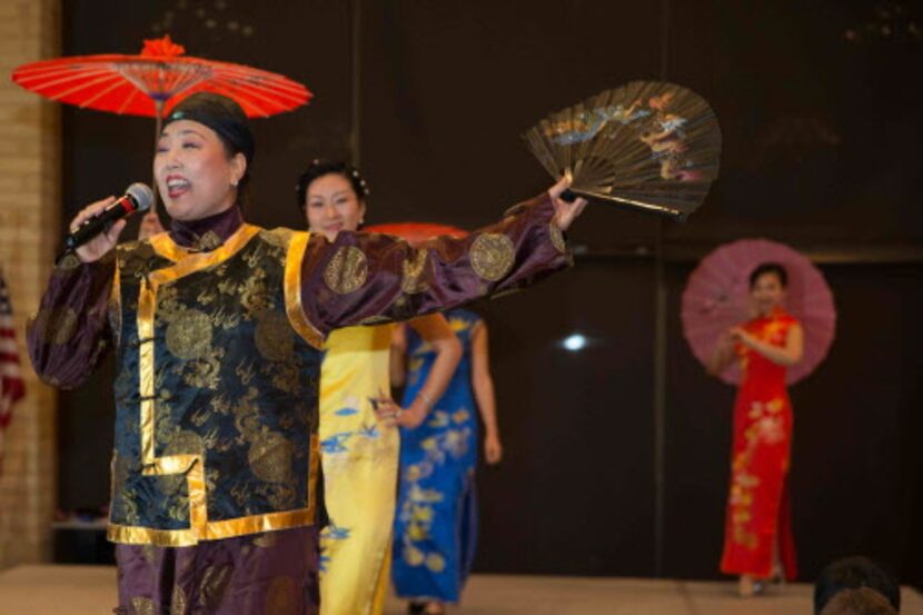 DFW Dragon Boat Show. Foto DMN